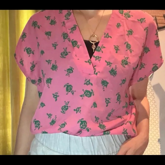 Pink blouse with flower - Picture 7 of 13